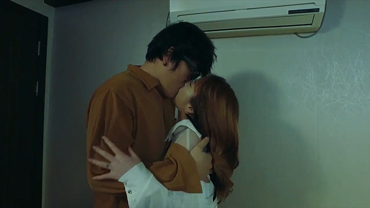 年轻的岳母韩语中文字幕